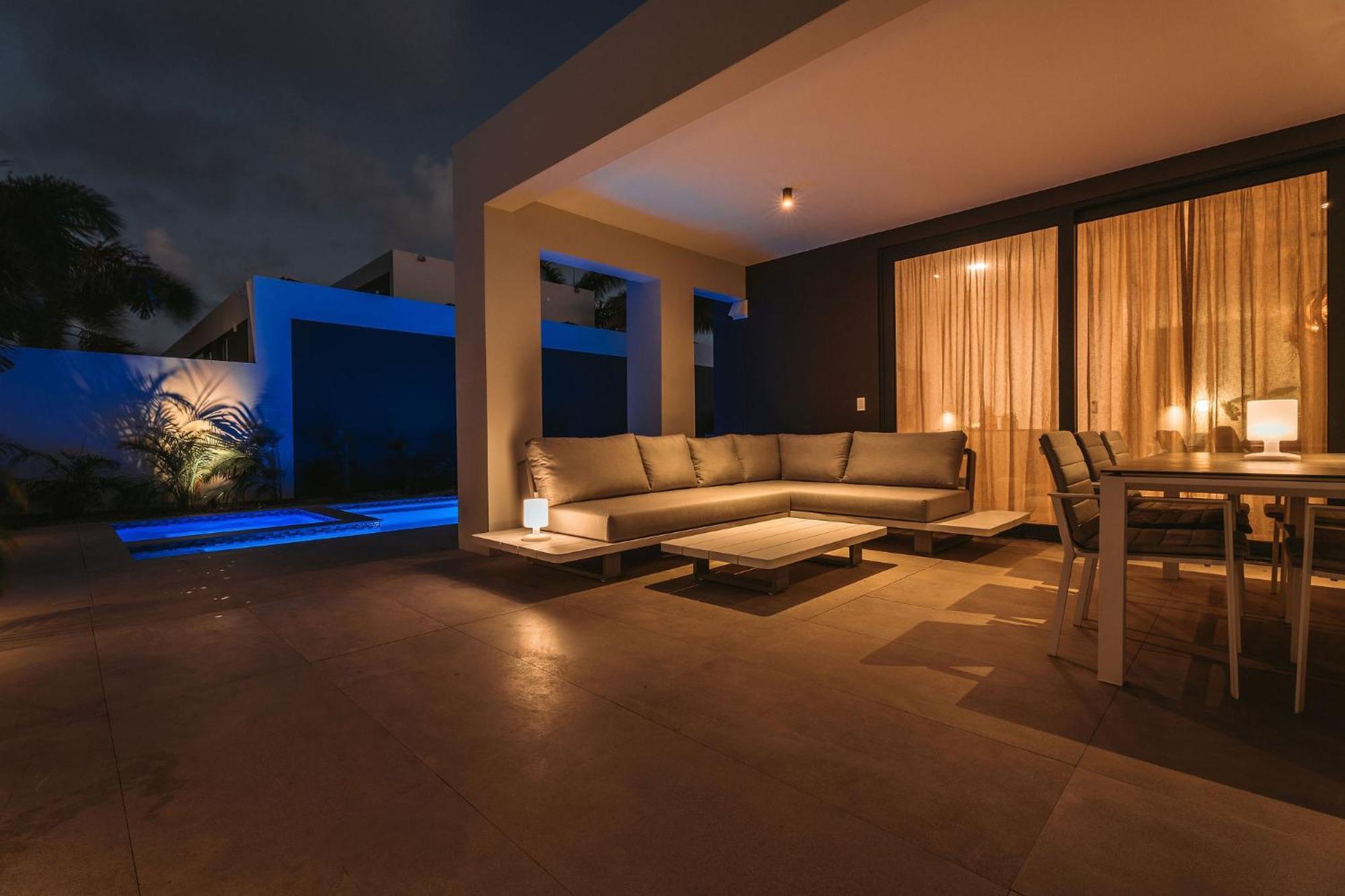 Tuscany Residence Aruba Palm Beach Exterior foto